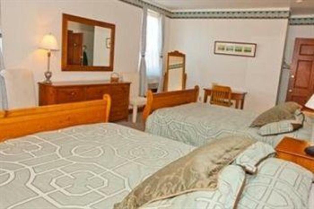 Karsten Hotel Kewaunee Экстерьер фото