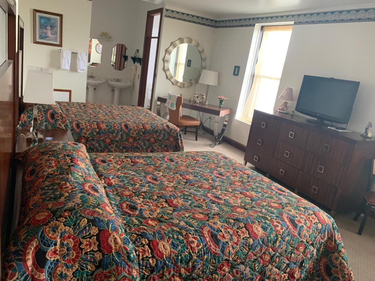 Karsten Hotel Kewaunee Экстерьер фото