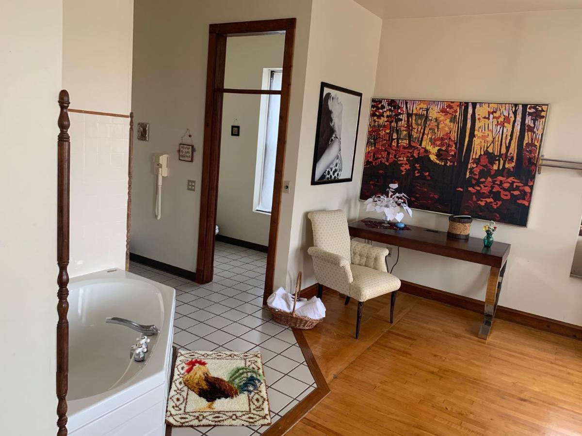 Karsten Hotel Kewaunee Экстерьер фото